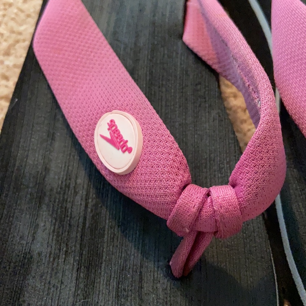 Speedo Flip Flops - Picture 7 of 8